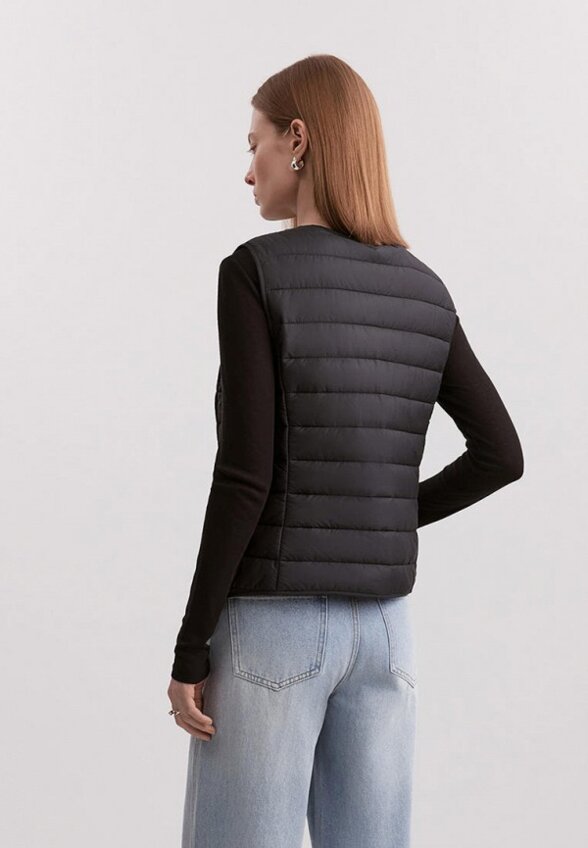 Жилет утепленный Baon