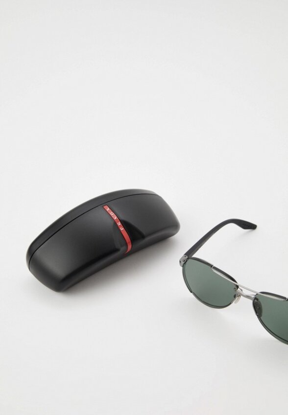 Очки солнцезащитные Prada Linea Rossa