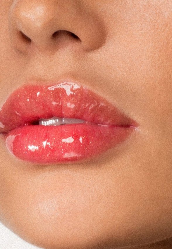 Блеск для губ Infracyte Lusciouslips