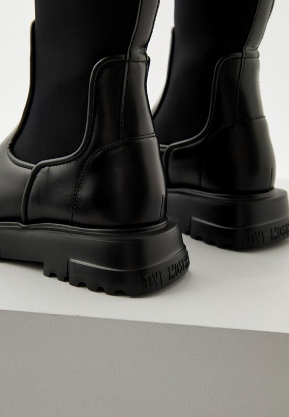 Полусапоги Love Moschino