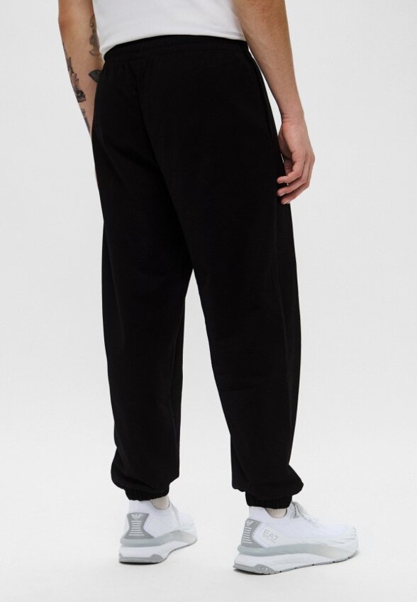 Брюки спортивные EA7