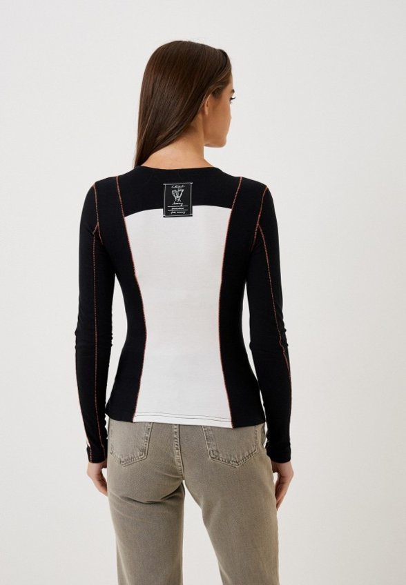 Лонгслив B.L.E.S.