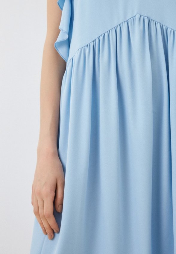 Платье MadaM T