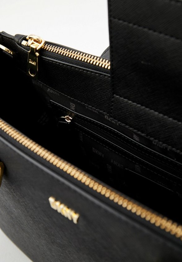 Сумка и брелок DKNY