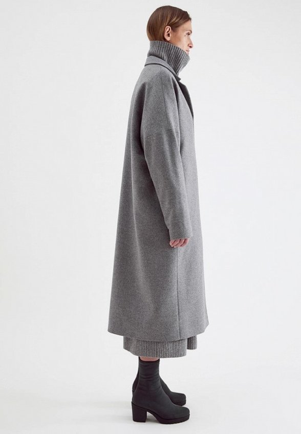 Пальто-кокон Unique Fabric