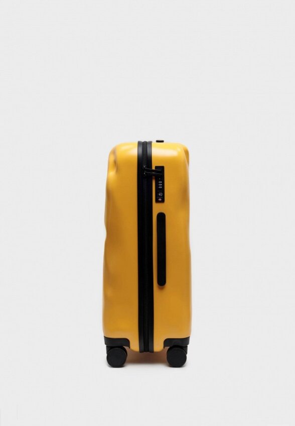 Чемодан Crash Baggage