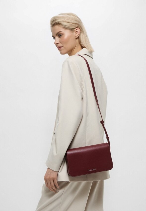 Сумка Trussardi