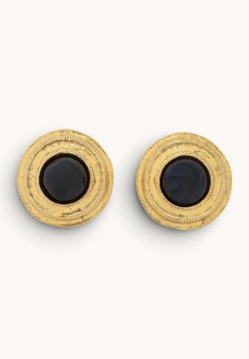 Chanel Clips