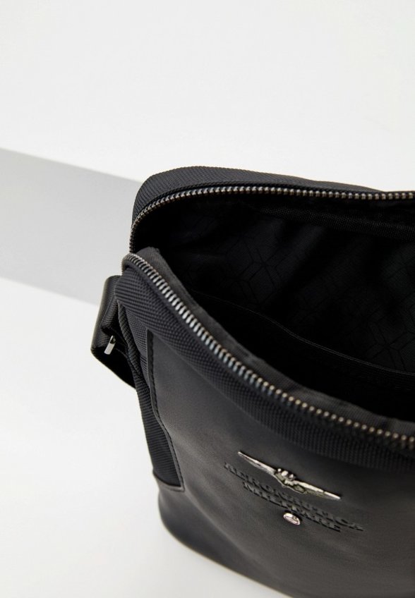 Сумка и брелок Aeronautica Militare