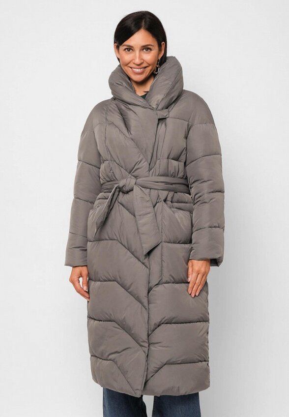 Пуховик Sei Tu