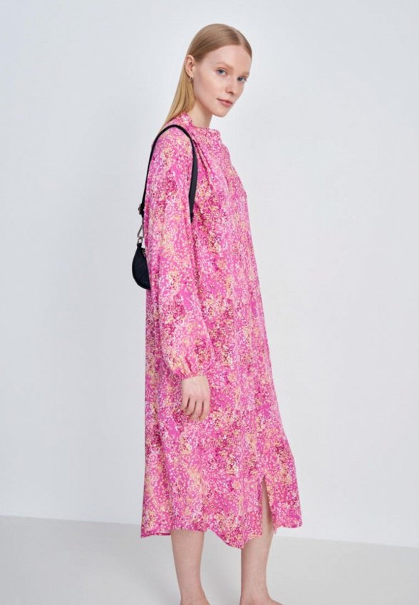 Платье Finn Flare