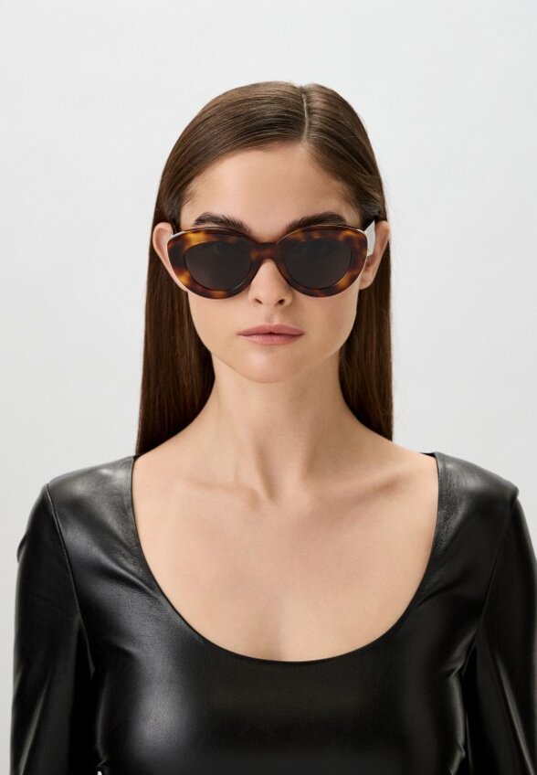 Очки солнцезащитные Loewe