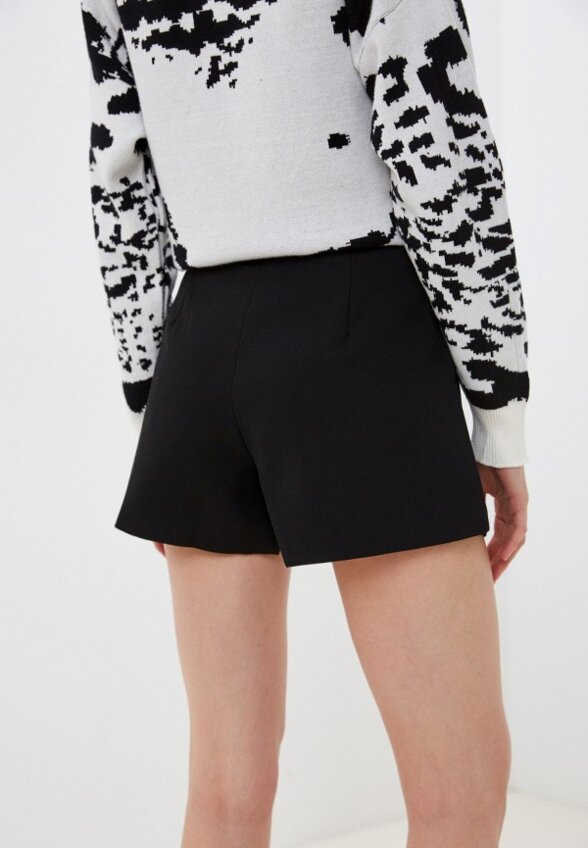 Шорты Lakressi