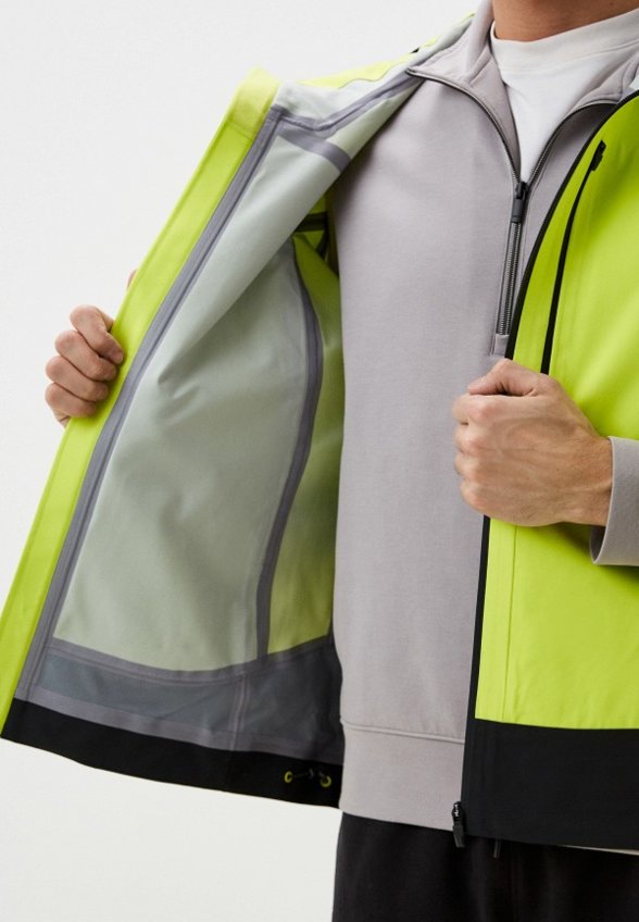 Ветровка Anta