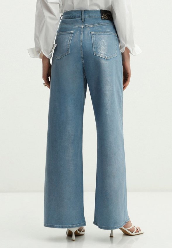 Джинсы Villosa