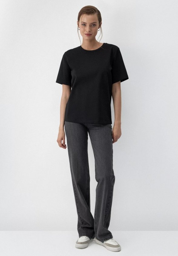 Футболка Charuel