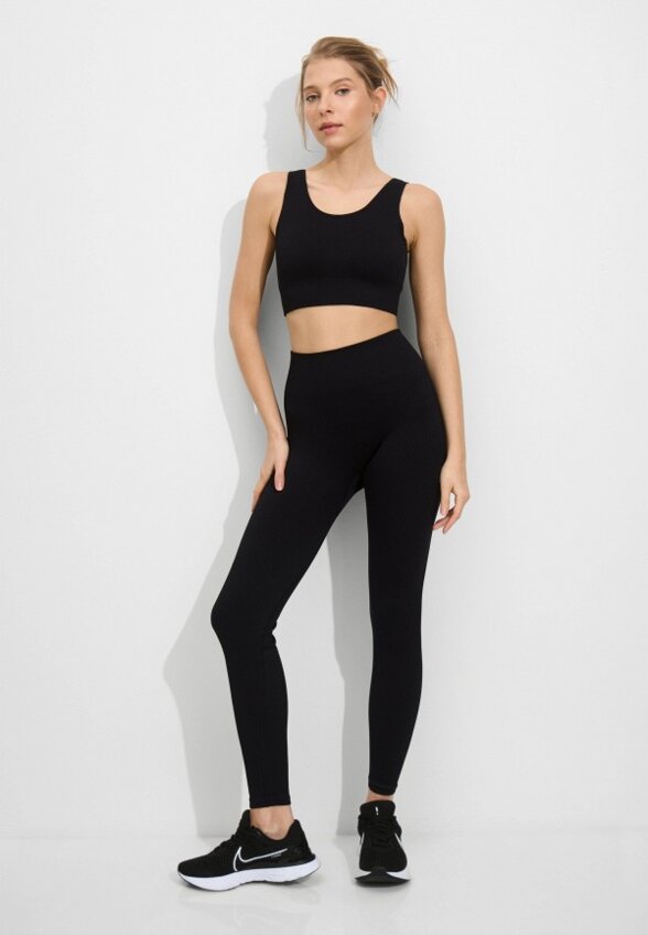 Топ спортивный Matrix Sport