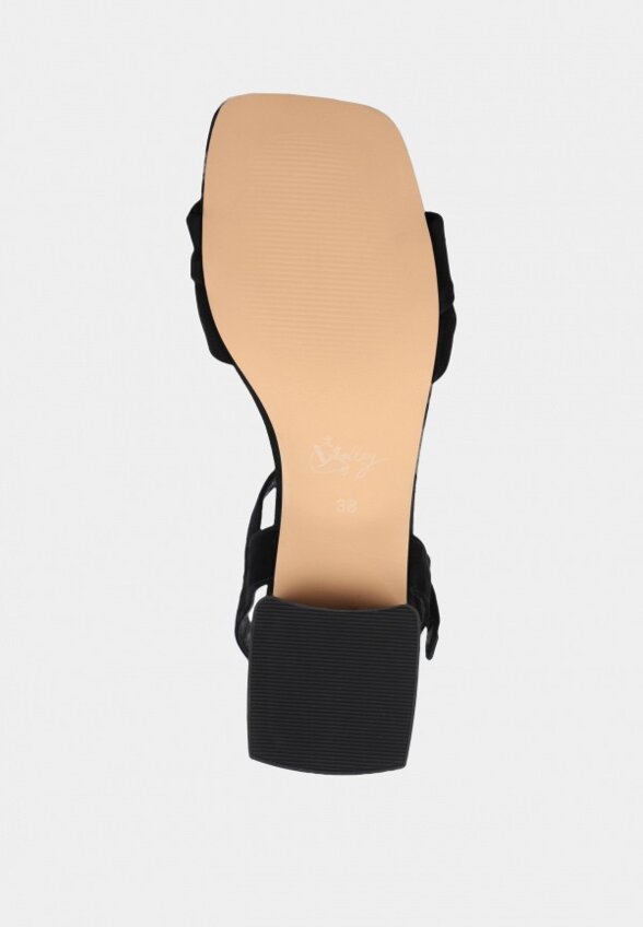 Босоножки Valley