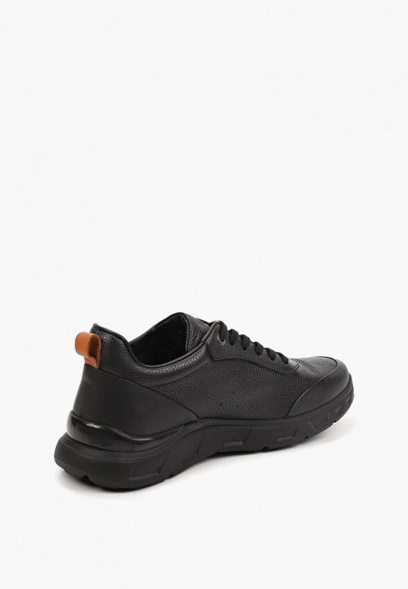 Кроссовки Libero