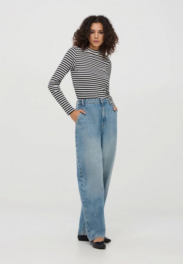 Джинсы Terranova