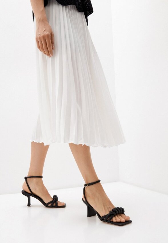 Босоножки Abricot