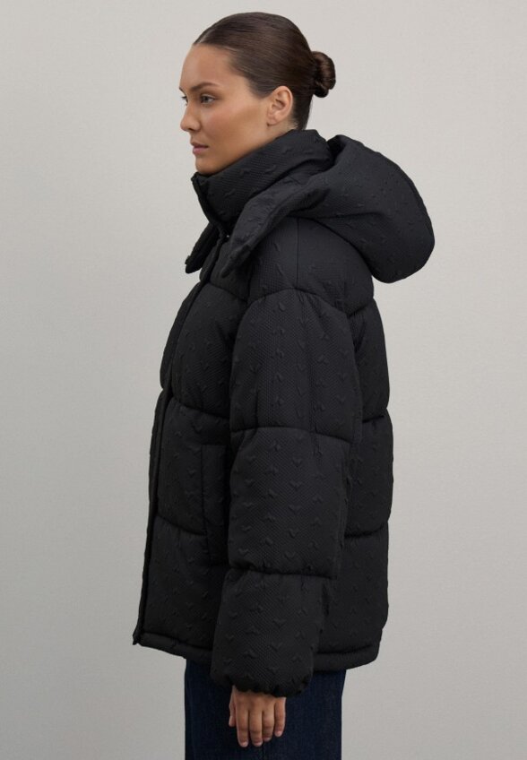 Пуховик Zarina