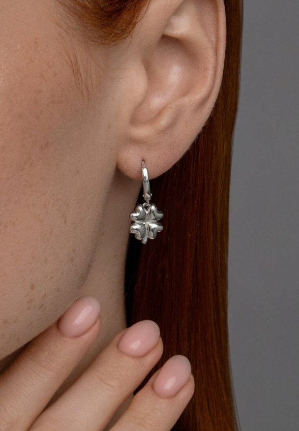 Серьга Sokolov