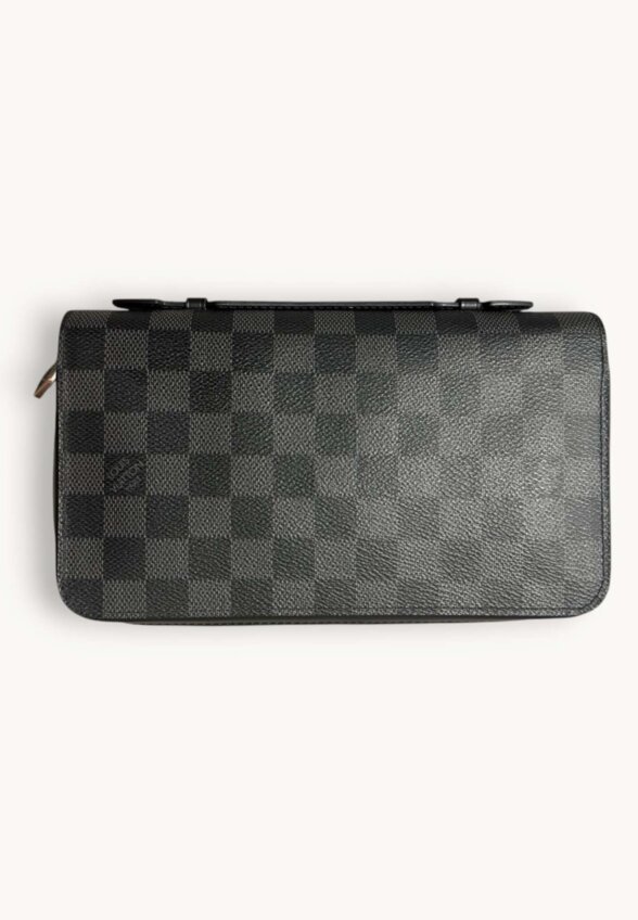 Louis Vuitton Zippy