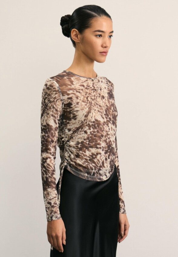 Лонгслив Zarina