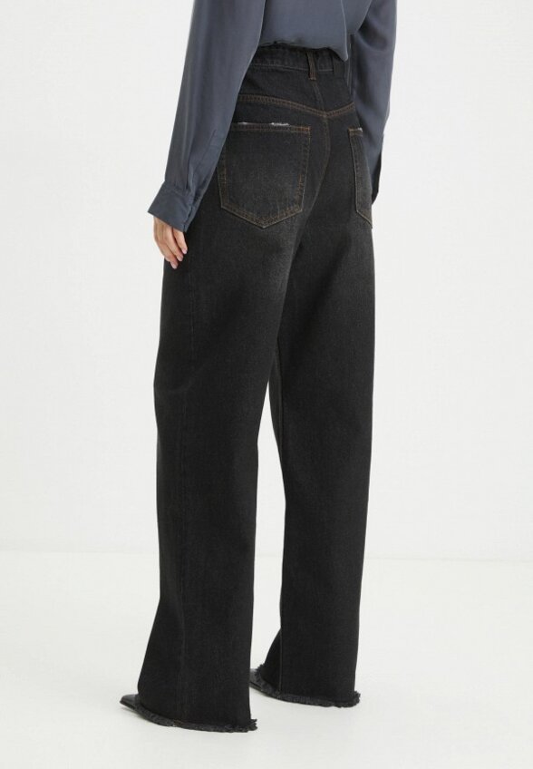 Джинсы Maison David