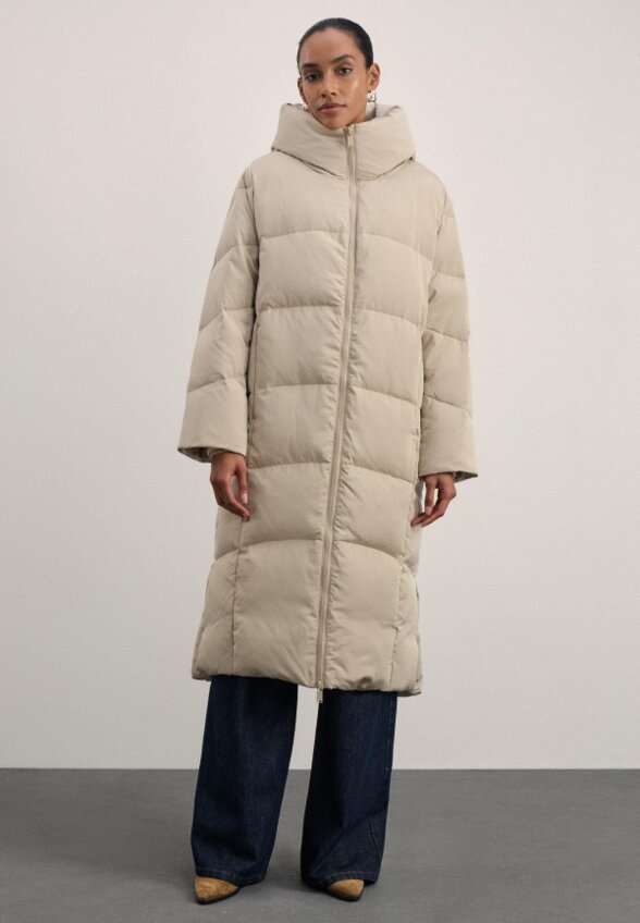 Пуховик Zarina