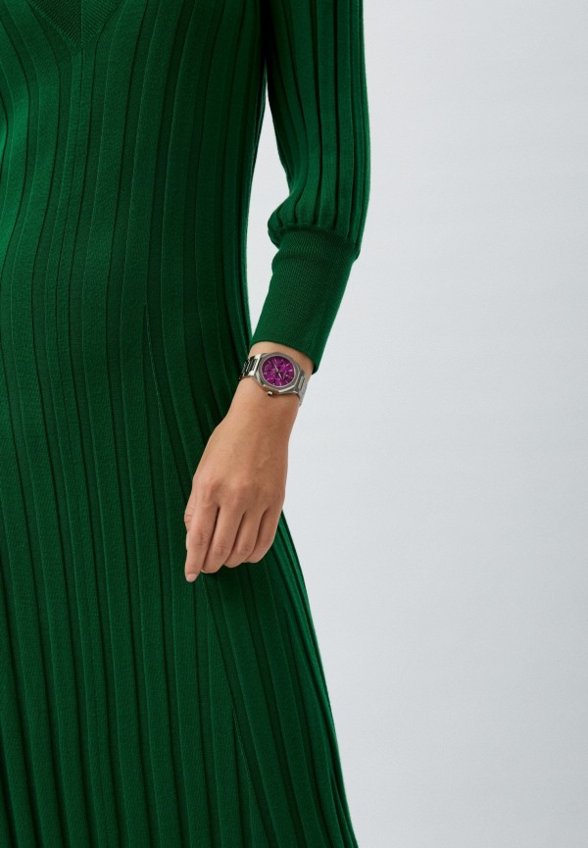 Часы George Kini