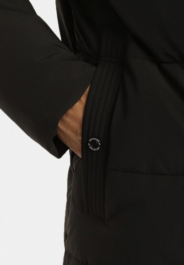 Куртка утепленная A Passion Play