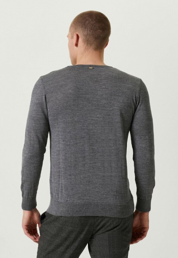 Джемпер NetWork