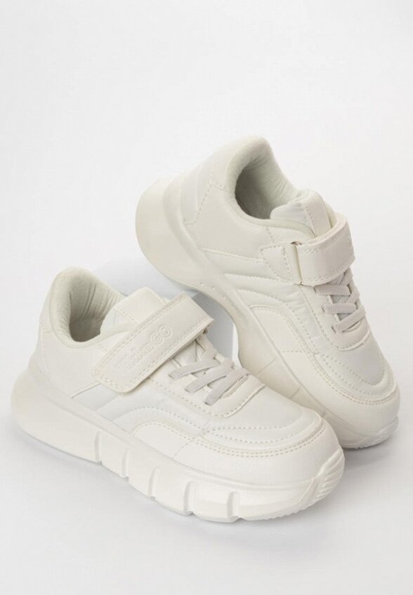 Кроссовки Tikkago