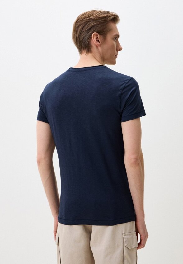 Футболка Deeluxe