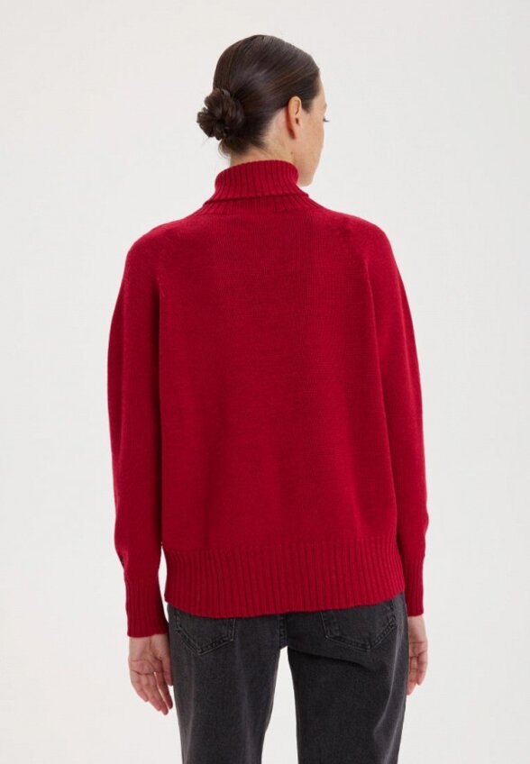 Свитер Bstatement