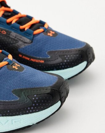 Кроссовки Under Armour женщинам