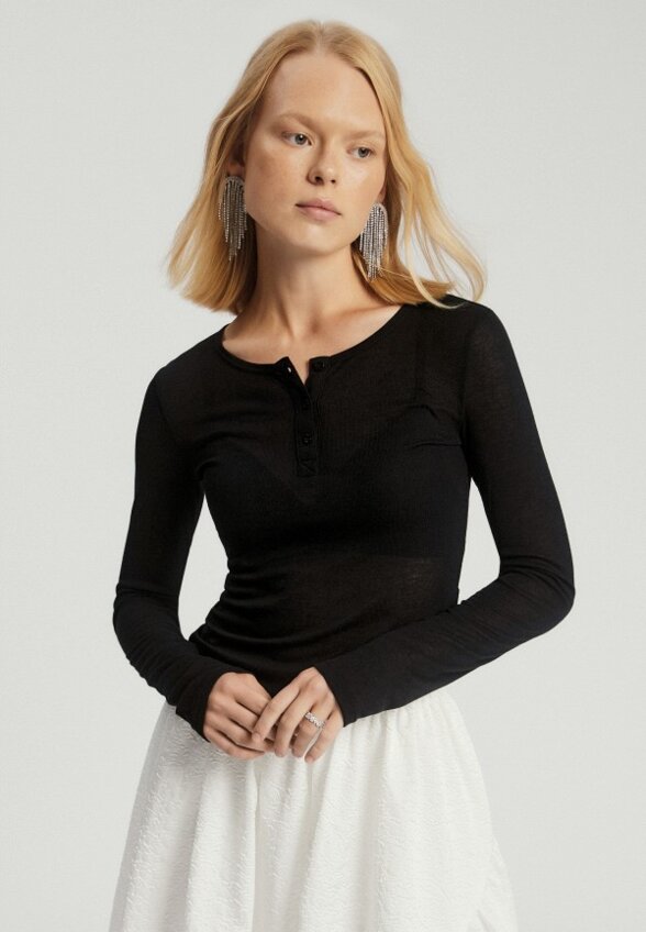 Лонгслив Nume