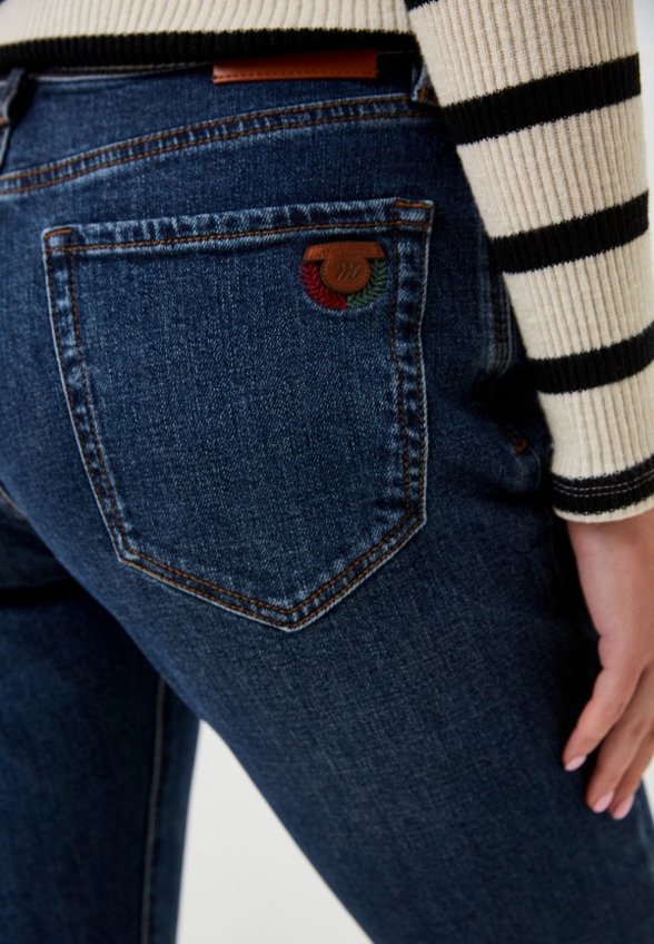 Джинсы Mossmore