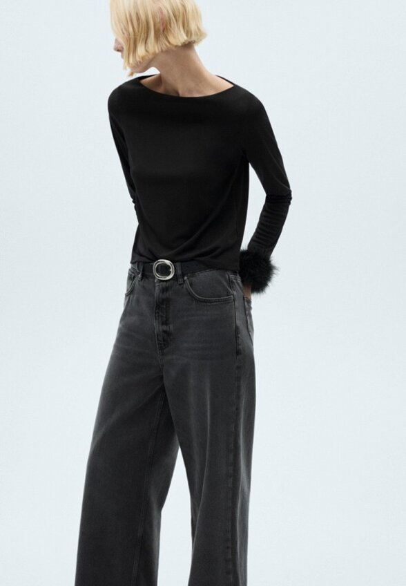 Лонгслив Mango