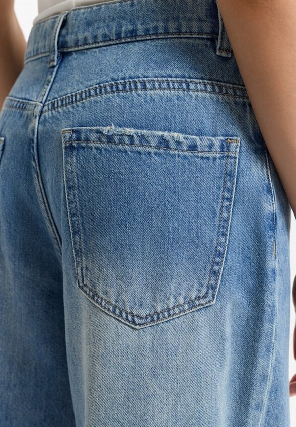 Джинсы Love Republic