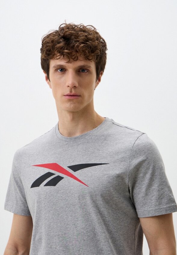 Футболка Reebok