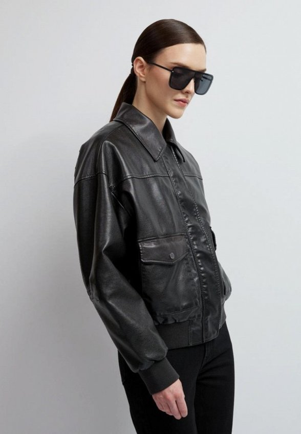 Куртка кожаная Vittoria Vicci