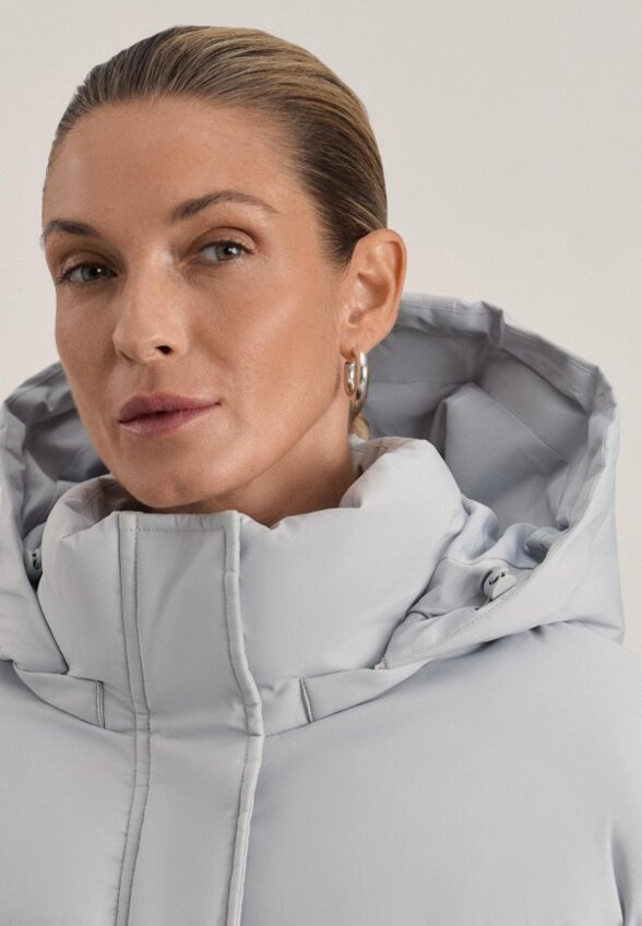 Пуховик Zarina