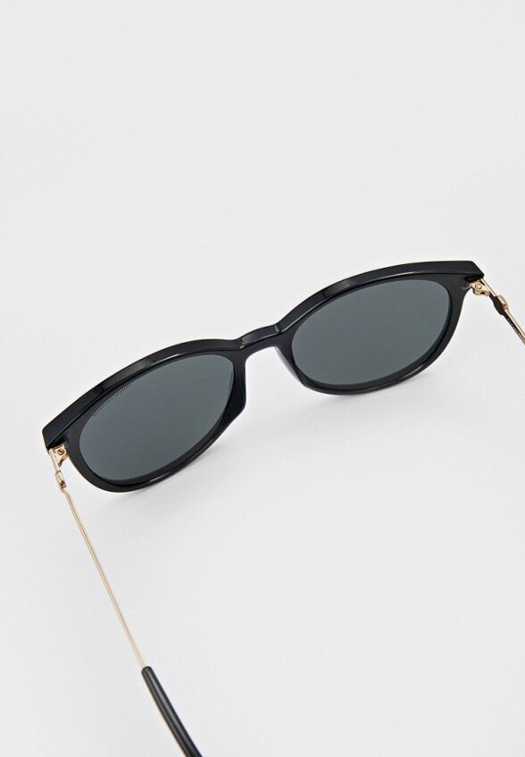 Очки солнцезащитные Armani Exchange