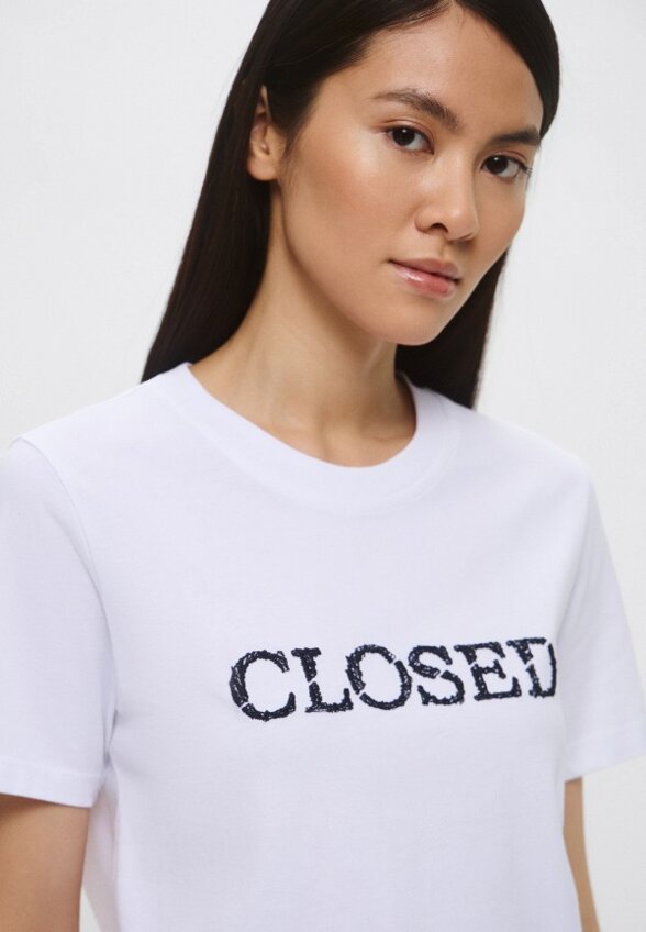 Футболка Closed