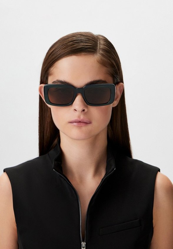 Очки солнцезащитные Karl Lagerfeld