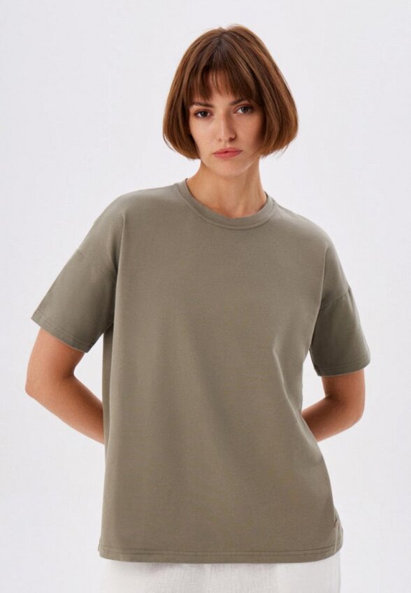 Футболка Gabriel and Ester London