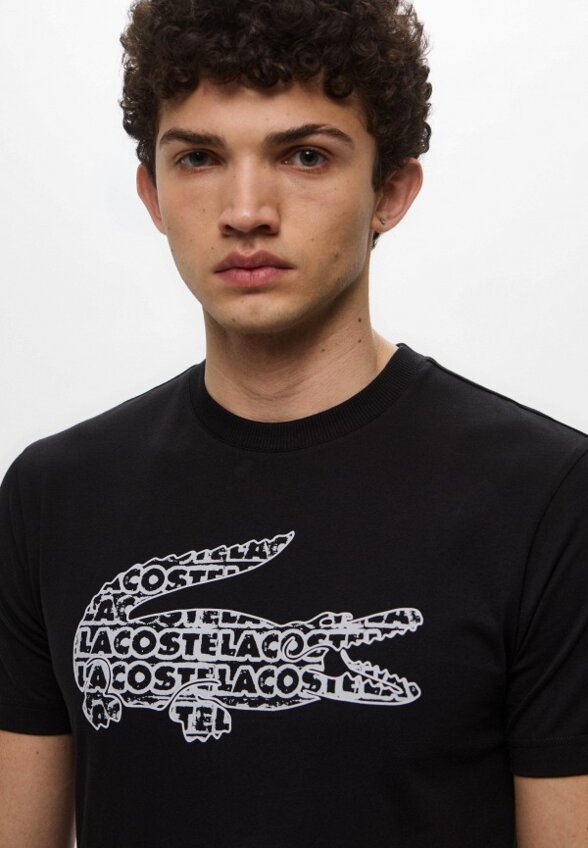 Футболка Lacoste